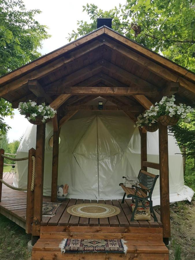 Отель Medve Dome - Luxury Camping In The Middle Of Nature Влэхица Экстерьер фото